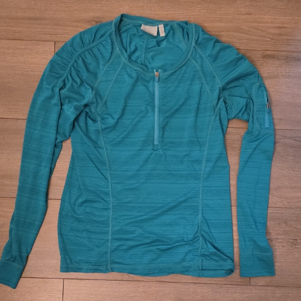 Athleta Teal Long Sleeve Women's Top